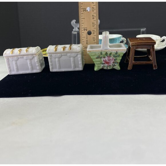 Vintage Knick Knack Figurine Mixed Lot Miniature Furniture Dishes - Picture 10 of 10